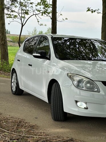 Hyundai i30-6