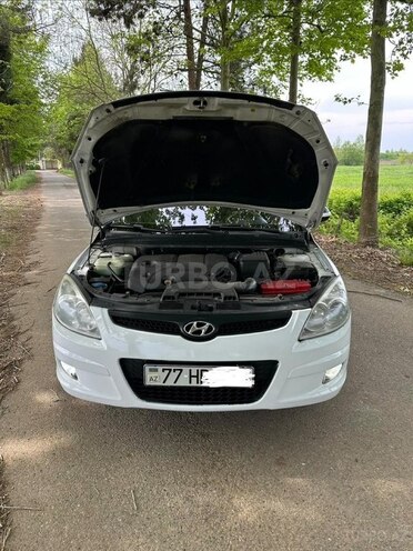 Hyundai i30-8