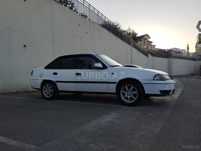 Daewoo Nexia-2