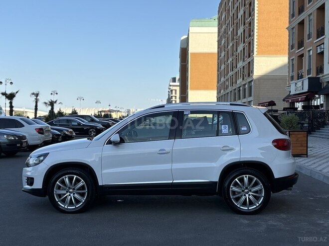 Volkswagen Tiguan-2