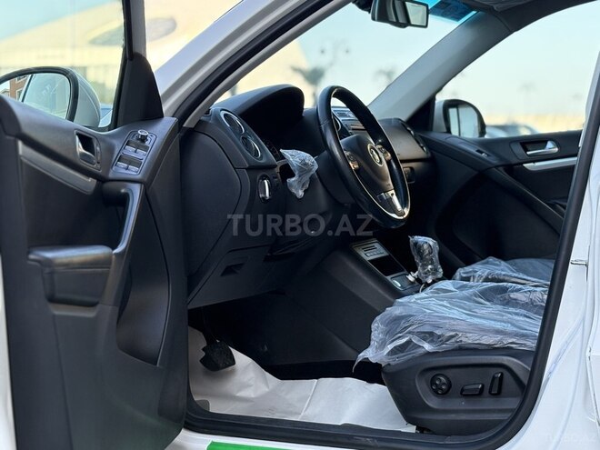 Volkswagen Tiguan-10
