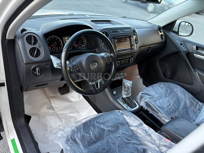 Volkswagen Tiguan-17