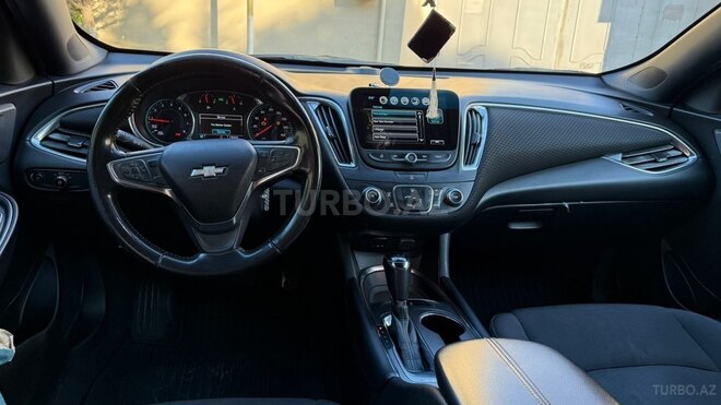 Chevrolet Malibu-5