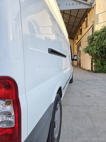 Ford Transit-6