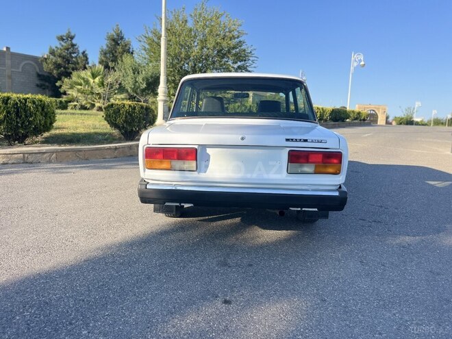 LADA (VAZ) 2107-8
