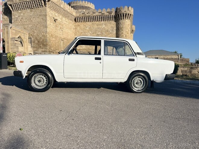 LADA (VAZ) 2107-10