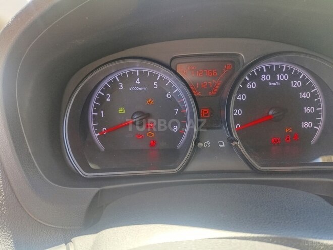 Nissan Note-9
