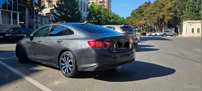 Chevrolet Malibu-9