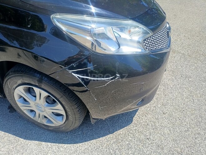 Nissan Note-7