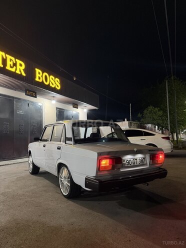 LADA (VAZ) 2107-13
