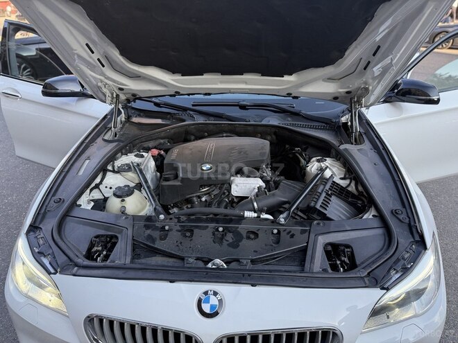 BMW 528-17