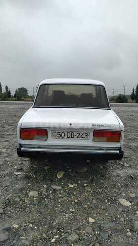 LADA (VAZ) 2107-2