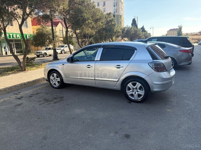 Opel Astra-2