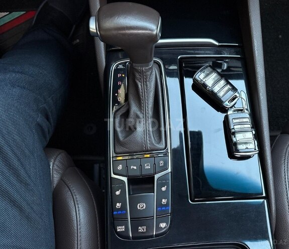 Kia K7-23
