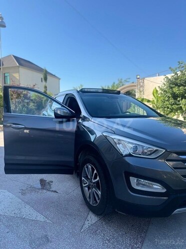 Hyundai Santa Fe-11