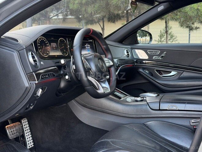 Mercedes S 400 d-18