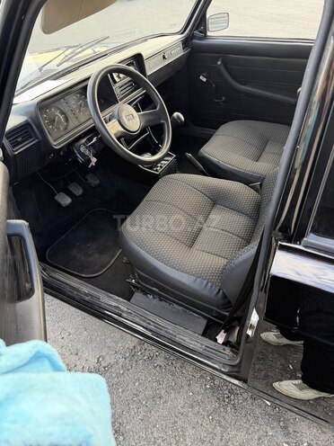 LADA (VAZ) 2107-8