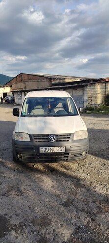 Volkswagen Caddy-1