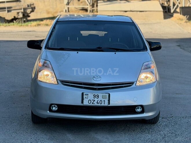 Toyota Prius-2