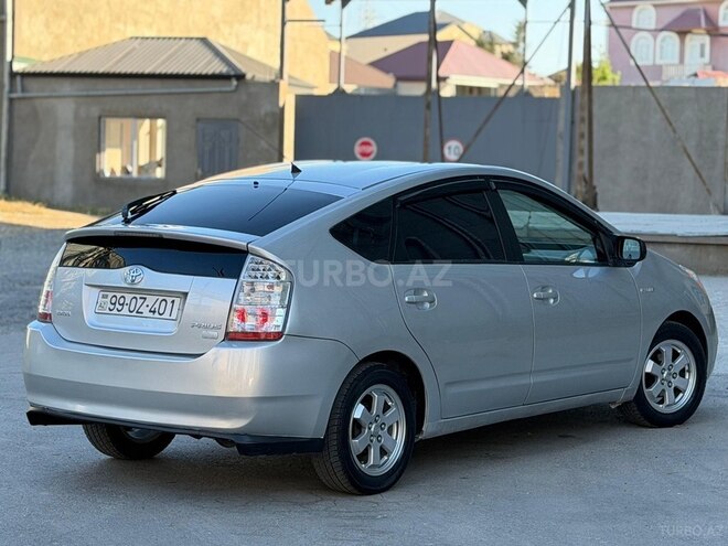 Toyota Prius-9