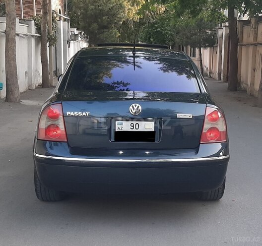 Volkswagen Passat-2