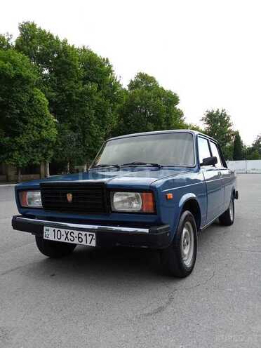 LADA (VAZ) 2107-1