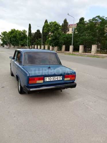 LADA (VAZ) 2107-2