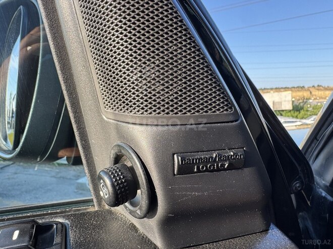 Land Rover Discovery-13