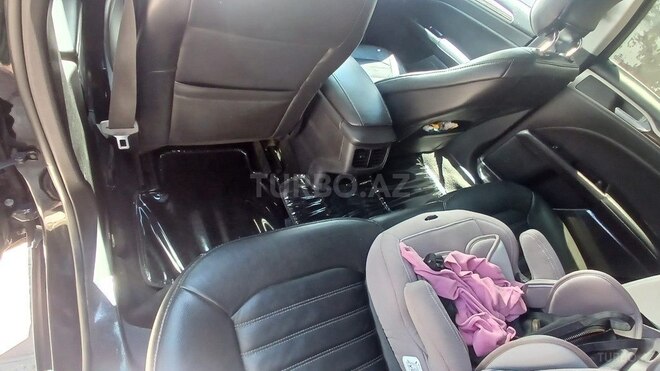 Ford Fusion (North America)-10