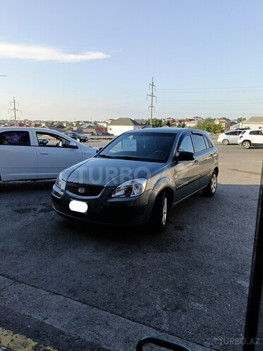 Kia Rio-4
