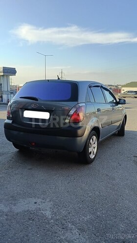 Kia Rio-7