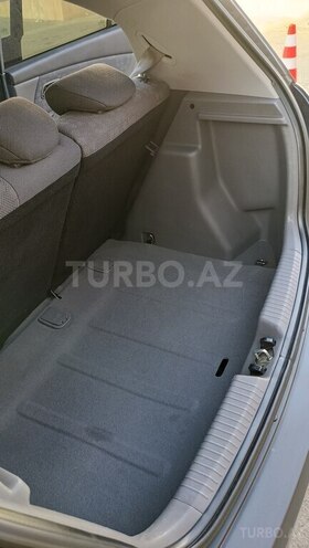 Kia Rio-13