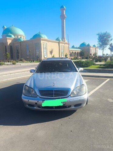 Mercedes S 320-1