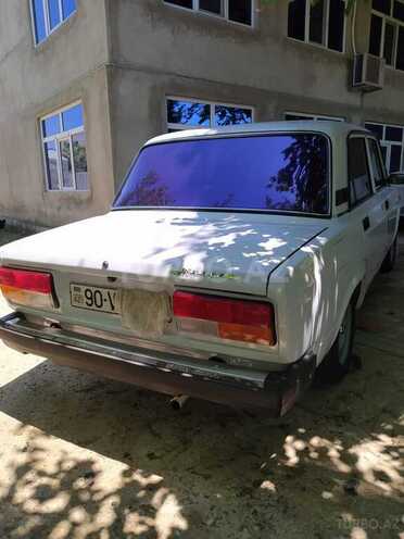 LADA (VAZ) 2107-5