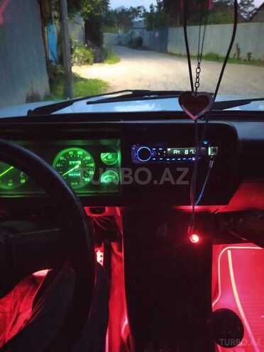 LADA (VAZ) 2107-10