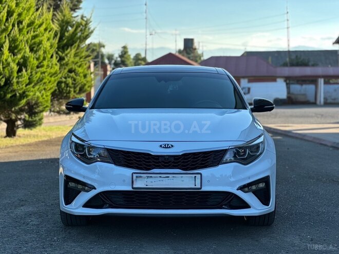 Kia Optima-1