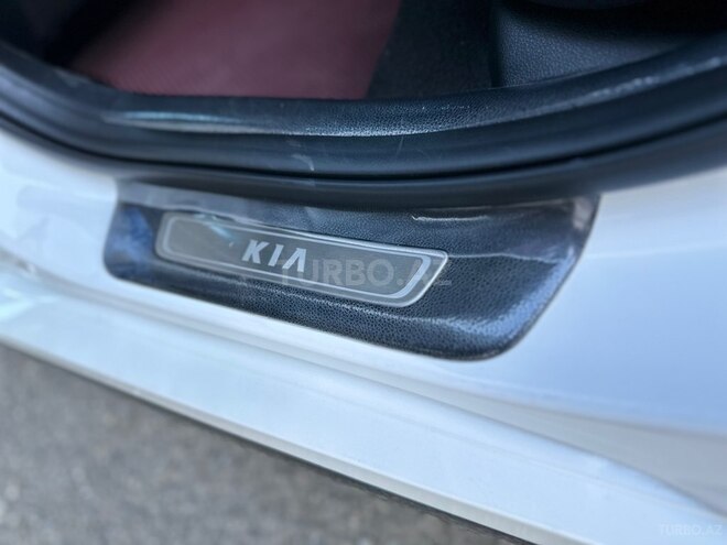 Kia Optima-19