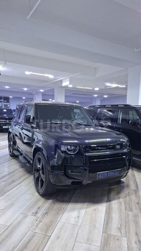 Land Rover Defender-8