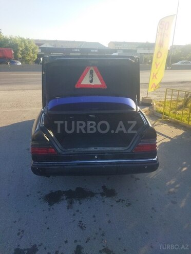 Mercedes 200 E-5
