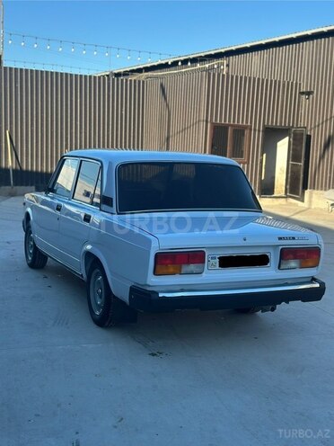 LADA (VAZ) 2107-4