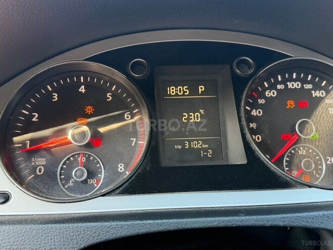 Volkswagen Passat-14