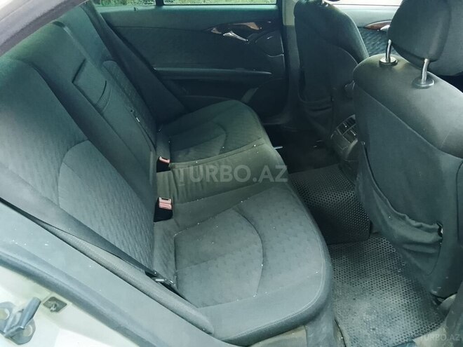 Mercedes E 220-7