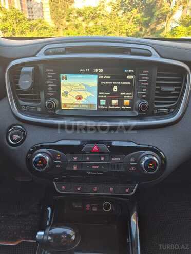 Kia Sorento-3