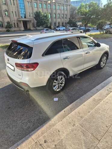 Kia Sorento-6