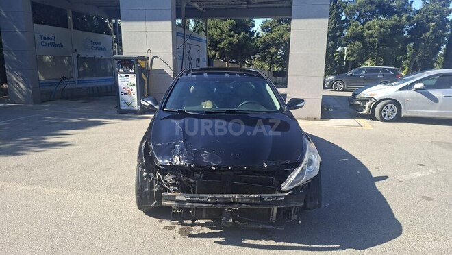Hyundai Sonata-8