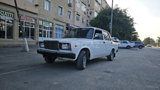 LADA (VAZ) 2107-5