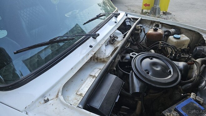 LADA (VAZ) 2107-18