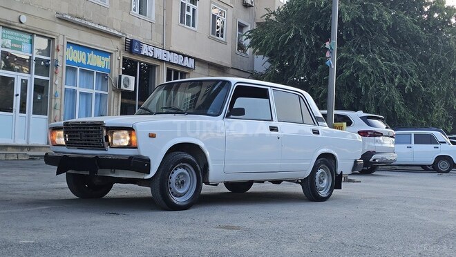LADA (VAZ) 2107-8