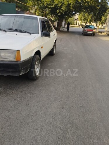 LADA (VAZ) 21099-3