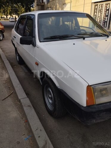LADA (VAZ) 21099-5